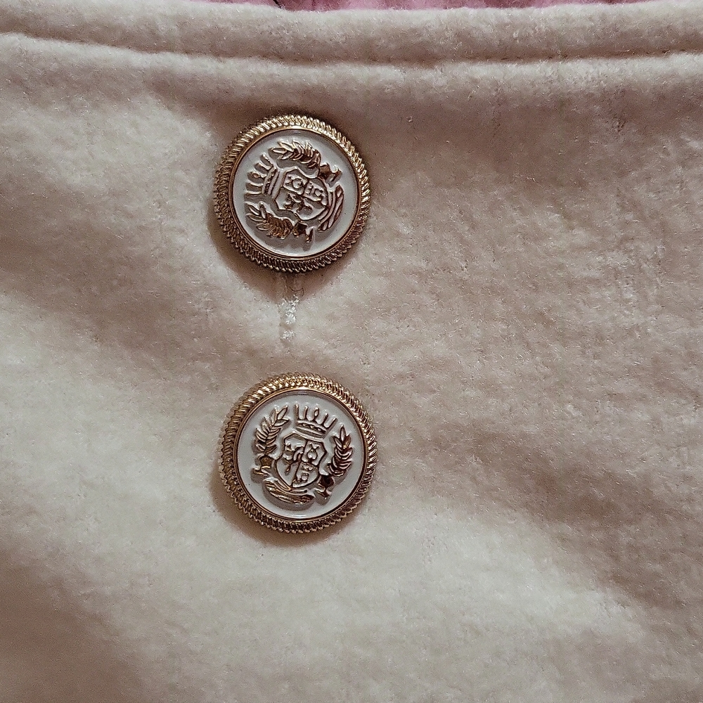 EASTER Coats - Picture 3 of 7